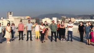 İZMİR BAROSU'NUN SEVİLEN İSMİ ERTOSUN EMEKLİ OLDU