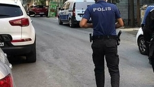 Evinde ölü bulundu