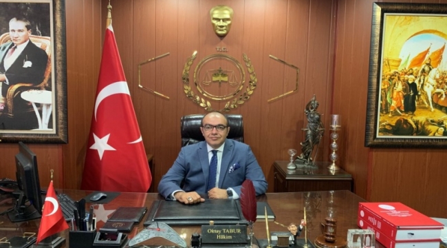 Rahip Brunson'u yargılayan 'Hakim Oktay Tabur' Komisyon Başkanı oldu