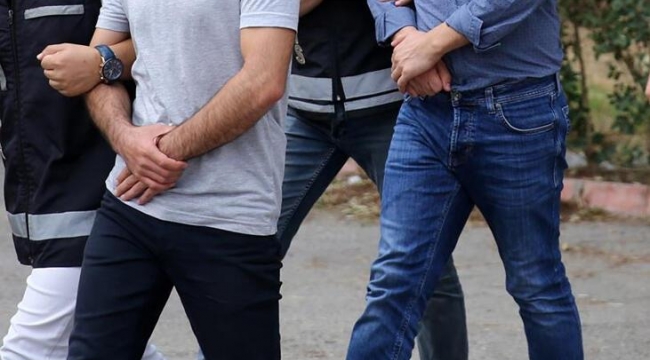  132 şüpheliden 94'ü gözaltında:'İzmir merkezli FETÖ operasyonu'