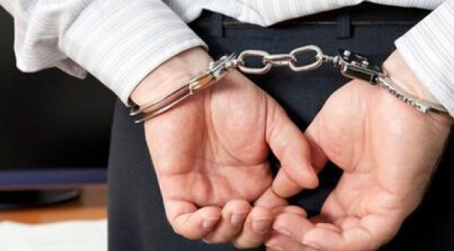 Tapu Müdürlüğü'ndeki rüşvet operasyonunda 32 kişi tutuklandı