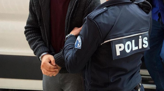 35 Gözaltı:'FETÖ'nün güncel öğrenci evleri yapılanmasına operasyon'