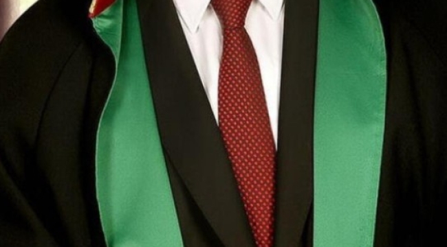 AVUKAT UYUŞTURUCU KURYESİ ÇIKTI